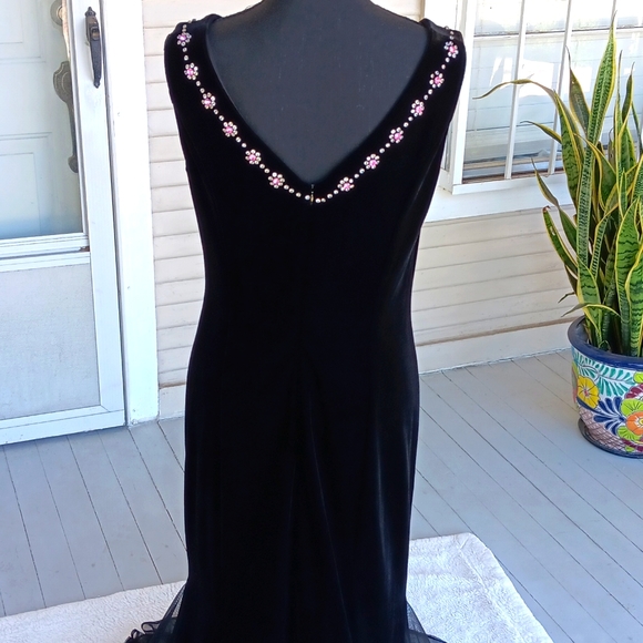 ❤️Jessica Howard vintage Y2K black velveteen maxi evening dress with rhinestones - Picture 5 of 10